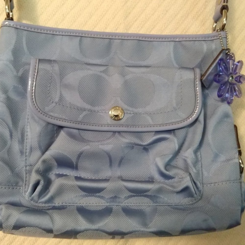 genuine Coach purse blue B1182-F16550